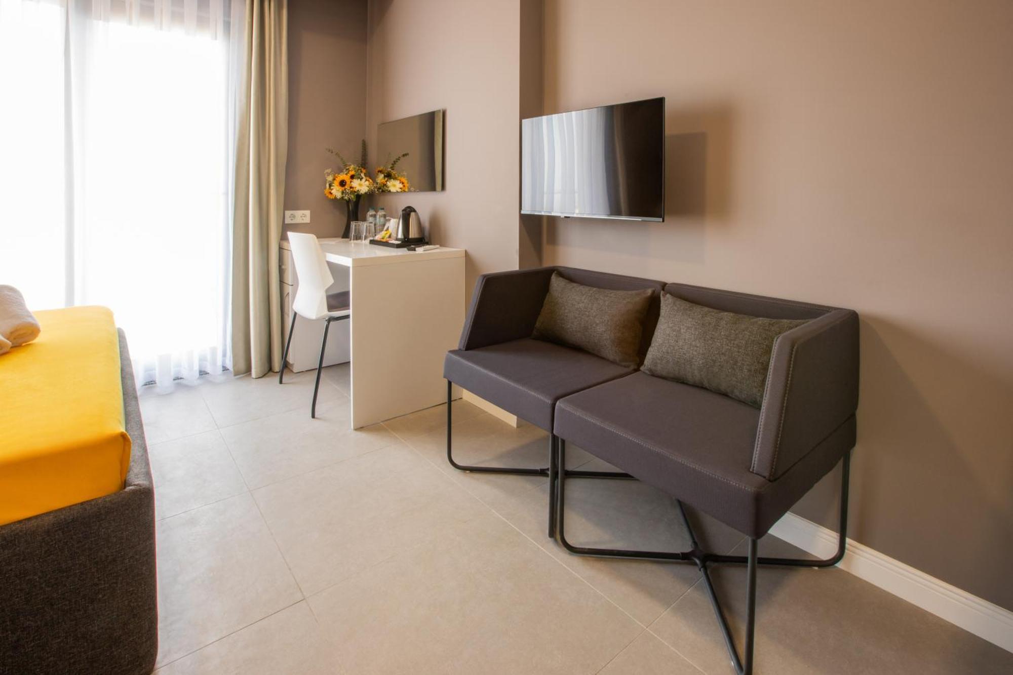First Joy Hotel Trabzon Bagian luar foto