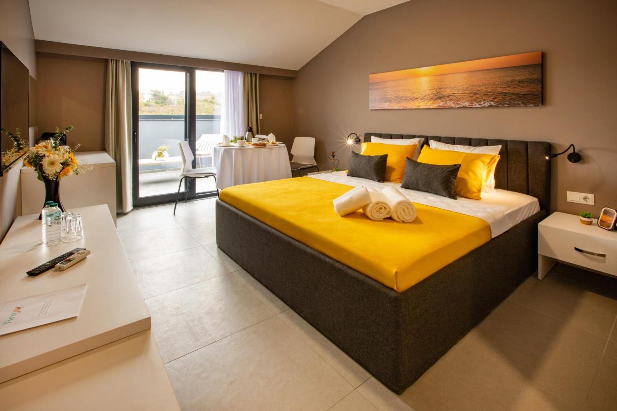 First Joy Hotel Trabzon Bagian luar foto