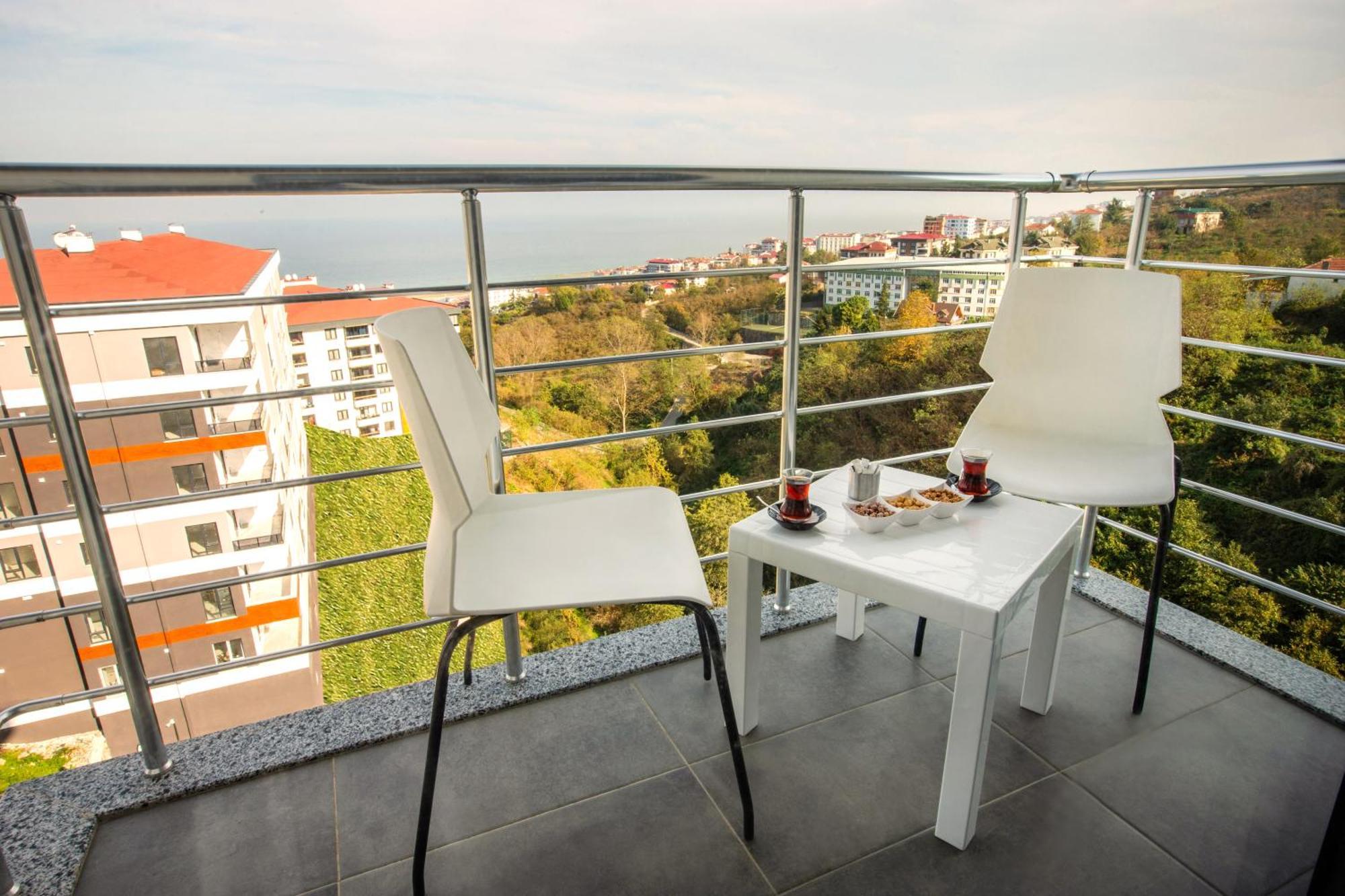 First Joy Hotel Trabzon Bagian luar foto