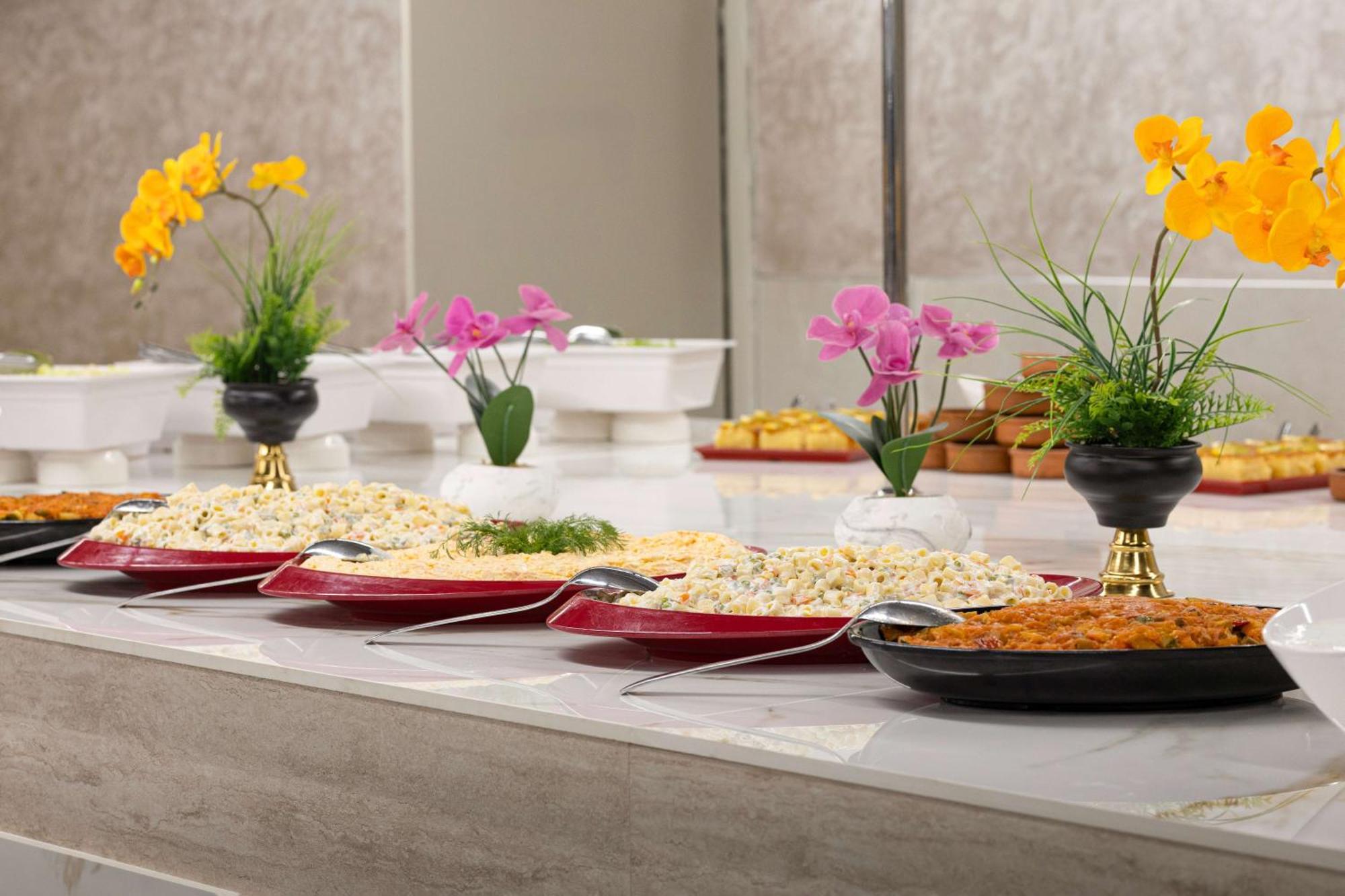 First Joy Hotel Trabzon Bagian luar foto
